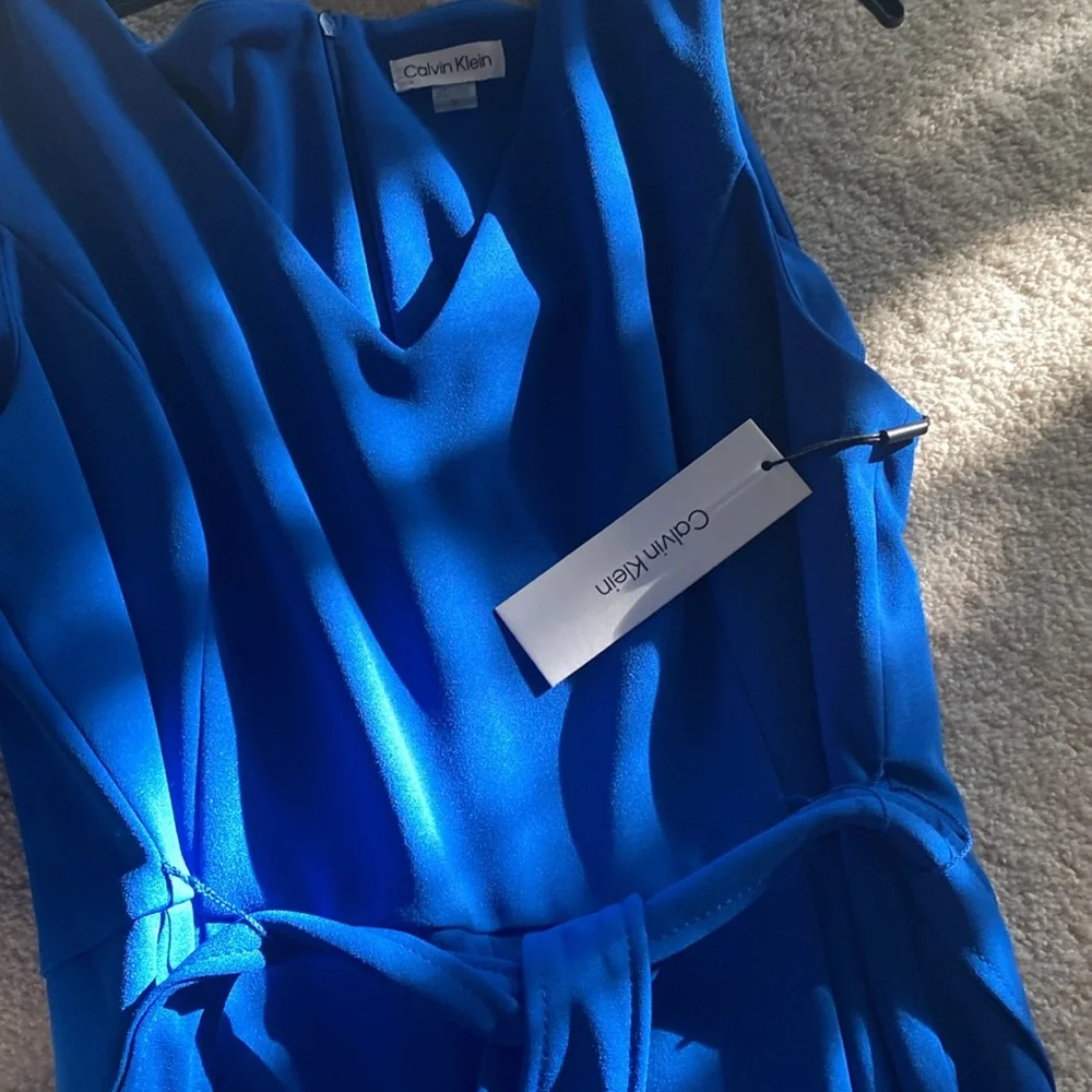 Calvin Klein NWT Royal blue jumpsuit. Size 16 - Picture 10 of 10